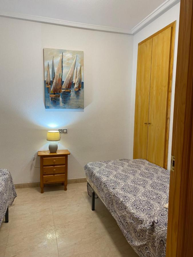 Amazing 2-Bedrooms Apartment With Pool Torrevieja Center Exterior foto